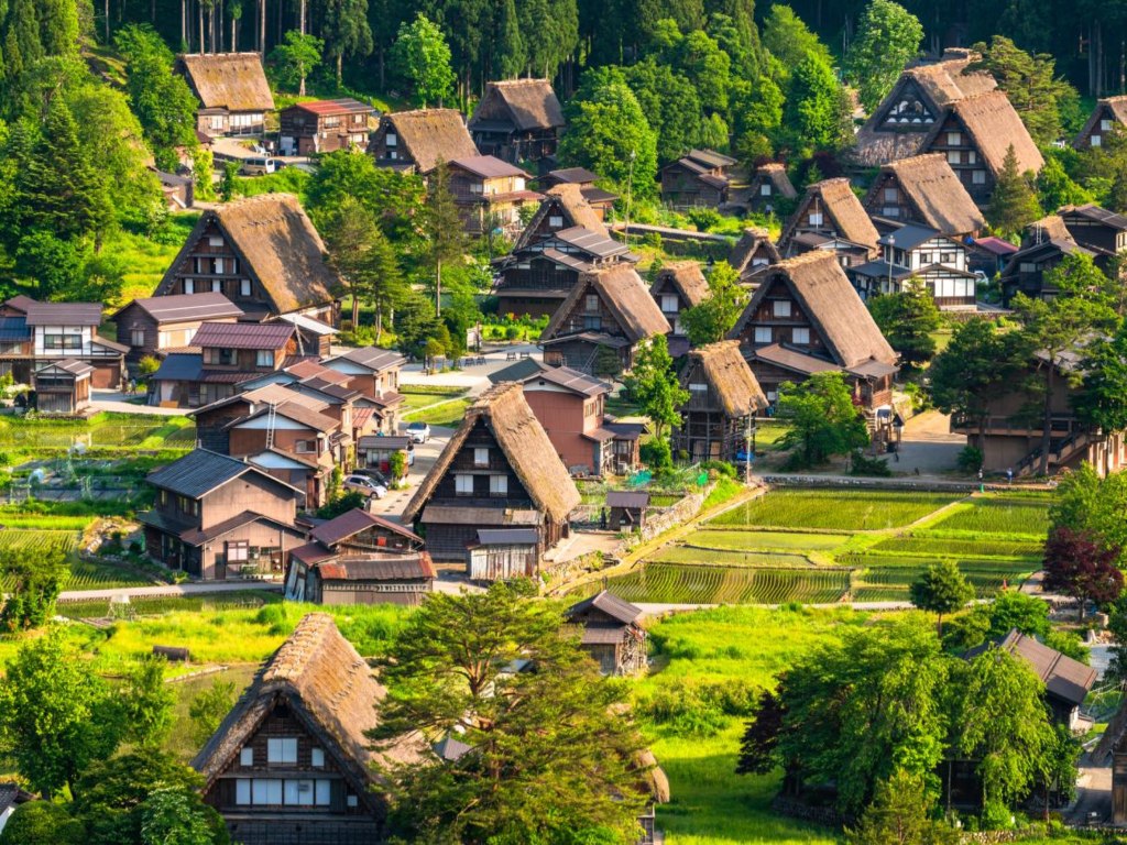 7D HONSHU SHIRAKAWAGO Minitour